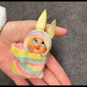 Vintage 80s Mini Monchichi Pastel Stripe Rabbit Bunny Pencil Hugger Clip